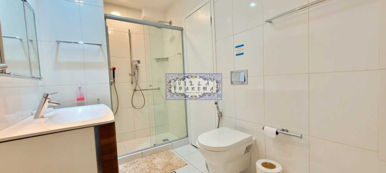 Imagem Apartamento com 3 Quartos à Venda, 110 m² em Ipanema - Rio De Janeiro Imagem Apartamento com 3 Quartos à Venda, 110 m² em Ipanema - Rio De Janeiro