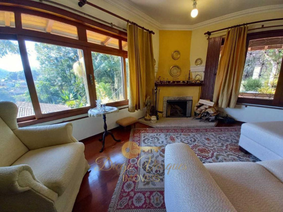 Imagem Casa com 6 Quartos à Venda, 5.000 m² em Bom Retiro - Teresópolis Imagem Casa com 6 Quartos à Venda, 5.000 m² em Bom Retiro - Teresópolis