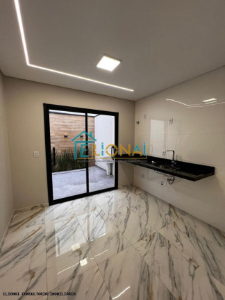 Imagem Sobrado com 3 Quartos à Venda, 186 m² em Vila Ré - São Paulo Imagem Sobrado com 3 Quartos à Venda, 186 m² em Vila Ré - São Paulo