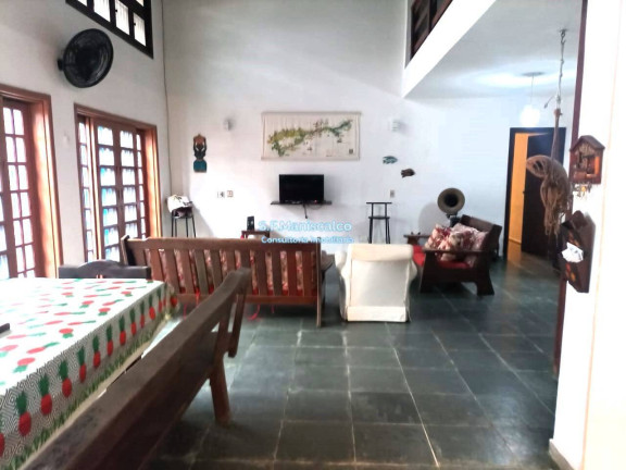 Imagem Casa com 5 Quartos à Venda, 346 m² em Lázaro - Ubatuba