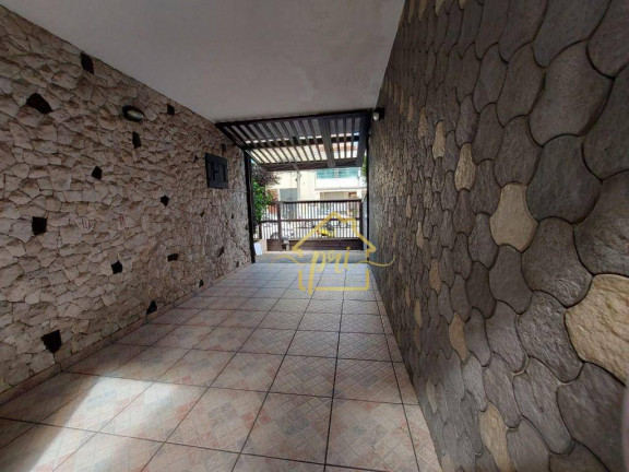 Imagem Casa com 3 Quartos à Venda, 330 m² em Gonzaga - Santos