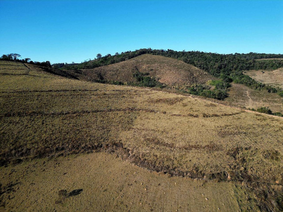 Imagem Fazenda à Venda, 258 m² em Poços De Caldas Imagem Fazenda à Venda, 258 m² em Poços De Caldas