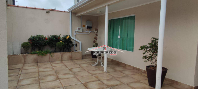 Imagem Casa com 3 Quartos à Venda, 300 m² em Canto Do Forte - Praia Grande