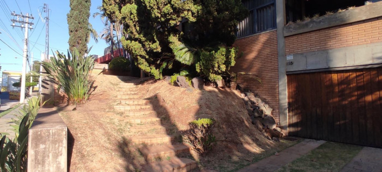 Imagem Casa com 3 Quartos à Venda, 277 m² em Centro - Birigui Imagem Casa com 3 Quartos à Venda, 277 m² em Centro - Birigui