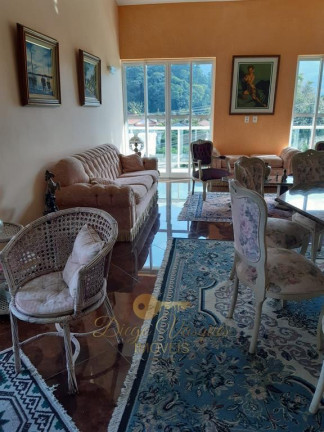 Imagem Casa com 10 Quartos à Venda, 1.570 m² em Carlos Guinle - Teresópolis Imagem Casa com 10 Quartos à Venda, 1.570 m² em Carlos Guinle - Teresópolis