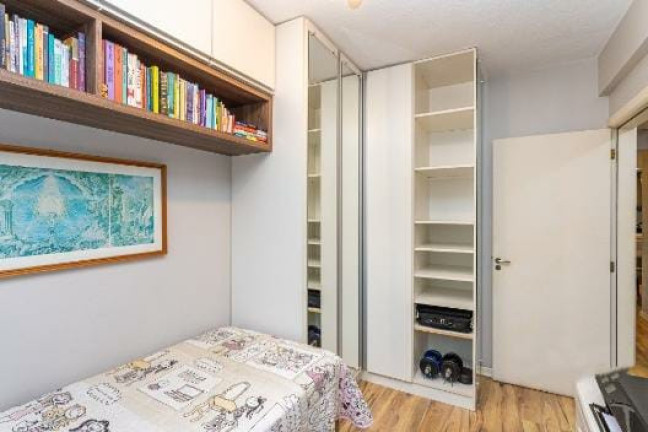 Imagem Apartamento com 3 Quartos à Venda, 78 m² em Petrópolis - Porto Alegre