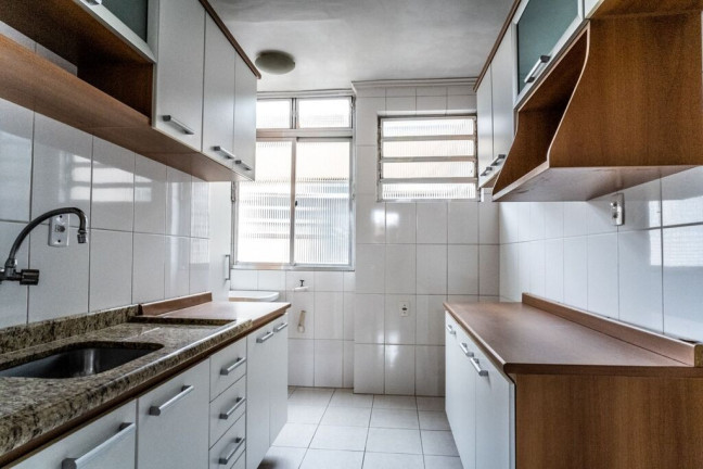 Imagem Apartamento com 4 Quartos à Venda, 74 m² em Passo Da Areia - Porto Alegre Imagem Apartamento com 4 Quartos à Venda, 74 m² em Passo Da Areia - Porto Alegre