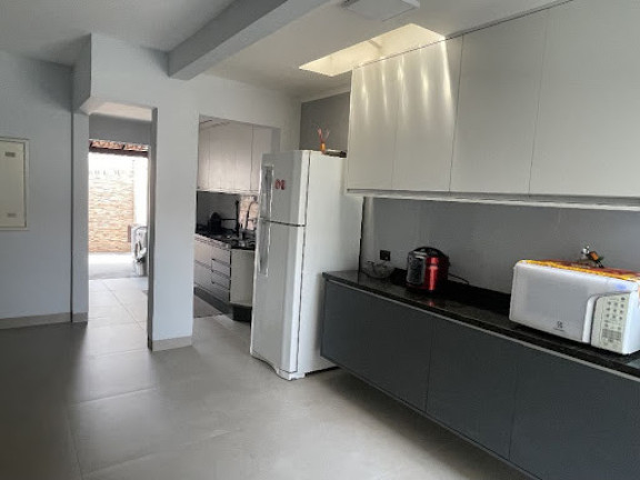 Imagem Casa com 3 Quartos à Venda, 242 m² em Caranda - Campo Grande Imagem Casa com 3 Quartos à Venda, 242 m² em Caranda - Campo Grande