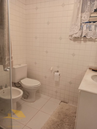 Imagem Chácara com 5 Quartos à Venda, 300 m² em Chácara Paraíso - Nova Friburgo Imagem Chácara com 5 Quartos à Venda, 300 m² em Chácara Paraíso - Nova Friburgo