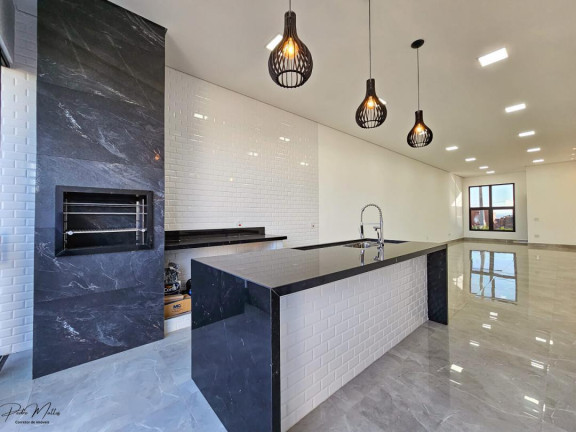 Imagem Casa com 3 Quartos à Venda, 255 m² em Ondas - Cond. Canadá - Piracicaba