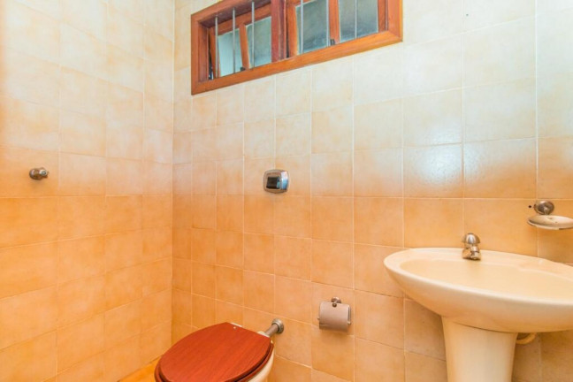 Imagem Imóvel com 4 Quartos à Venda, em Ipanema - Porto Alegre Imagem Imóvel com 4 Quartos à Venda, em Ipanema - Porto Alegre
