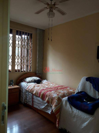 Imagem Casa com 3 Quartos à Venda, 468 m² em Santana - Porto Alegre Imagem Casa com 3 Quartos à Venda, 468 m² em Santana - Porto Alegre