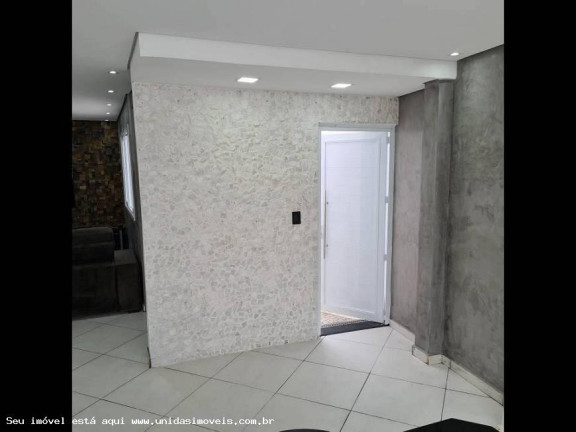 Imagem Casa com 3 Quartos à Venda, 102 m² em Centro - Peruíbe