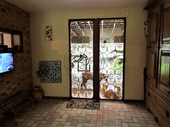 Imagem Casa com 3 Quartos à Venda, 2.488 m² em Vila Santo Antônio - Cotia Imagem Casa com 3 Quartos à Venda, 2.488 m² em Vila Santo Antônio - Cotia