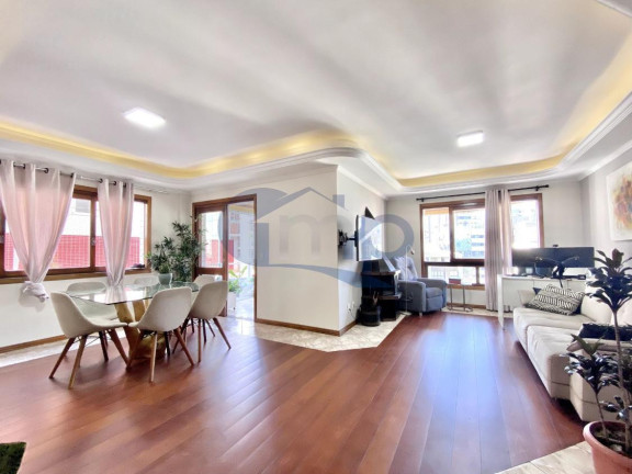 Imagem Apartamento com 3 Quartos à Venda, 161 m² em Predial - Torres