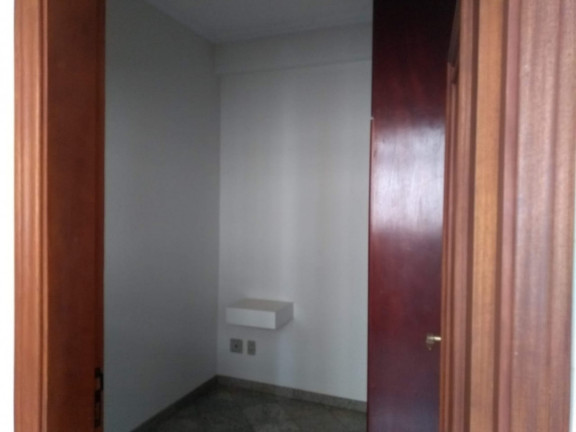 Imagem Apartamento com 3 Quartos à Venda, 376 m² em Jardim Estoril Iv - Bauru Imagem Apartamento com 3 Quartos à Venda, 376 m² em Jardim Estoril Iv - Bauru