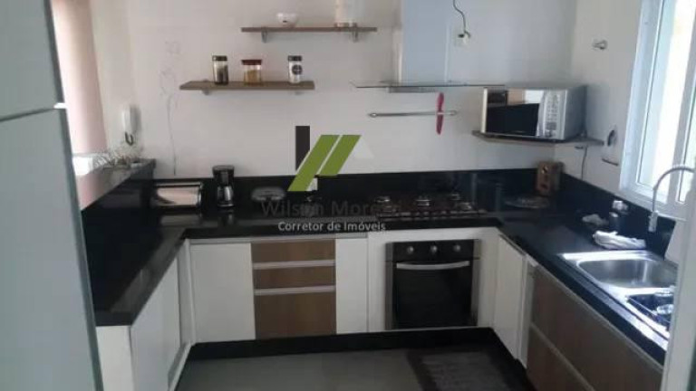 Imagem Casa com 3 Quartos à Venda, 275 m²