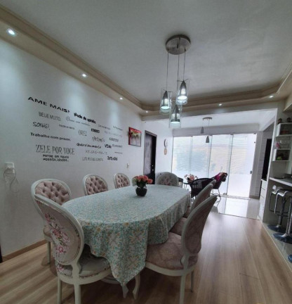 Imagem Casa com 4 Quartos à Venda, 340 m² em Costa E Silva - Joinville