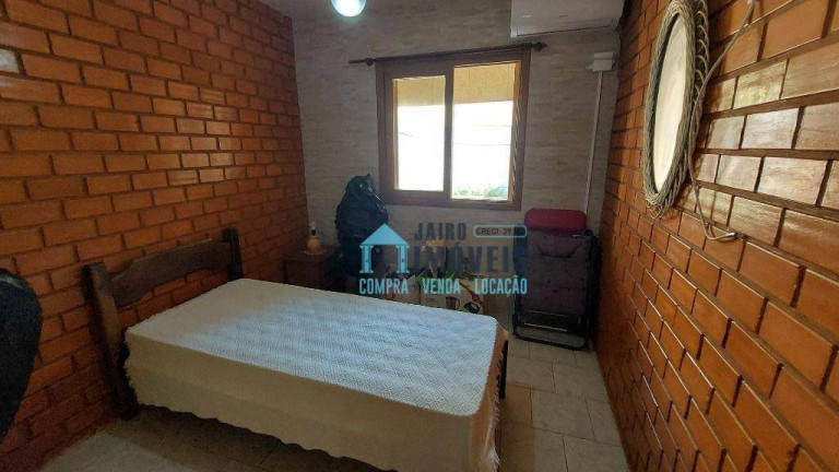 Imagem Casa com 3 Quartos à Venda, 360 m² em Centro - Balneário Pinhal Imagem Casa com 3 Quartos à Venda, 360 m² em Centro - Balneário Pinhal