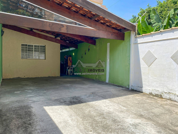 Casa com 3 Quartos à Venda, 77 m² em Vila São José - Taubaté