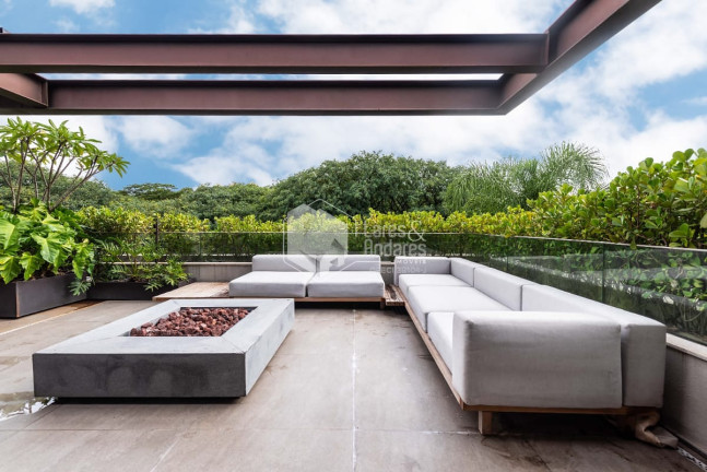 Imagem Casa com 4 Quartos à Venda, 925 m² em Alto De Pinheiros - São Paulo