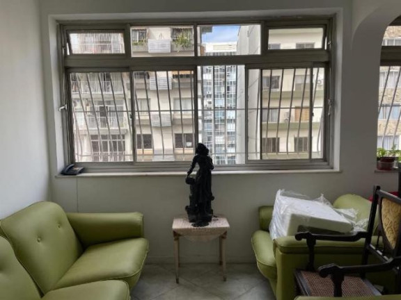 Imagem Imóvel com 3 Quartos à Venda, 134 m² em Icaraí - Niterói Imagem Imóvel com 3 Quartos à Venda, 134 m² em Icaraí - Niterói