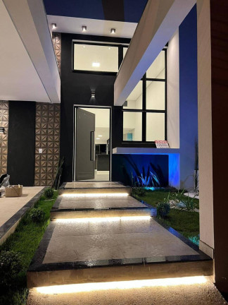 Casa de Condomínio com 4 Quartos à Venda,  em Jacaré - Cabreúva