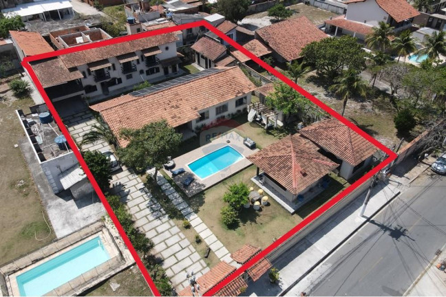 Imagem Casa com 7 Quartos à Venda, 374 m² em Itaúna - Saquarema Imagem Casa com 7 Quartos à Venda, 374 m² em Itaúna - Saquarema