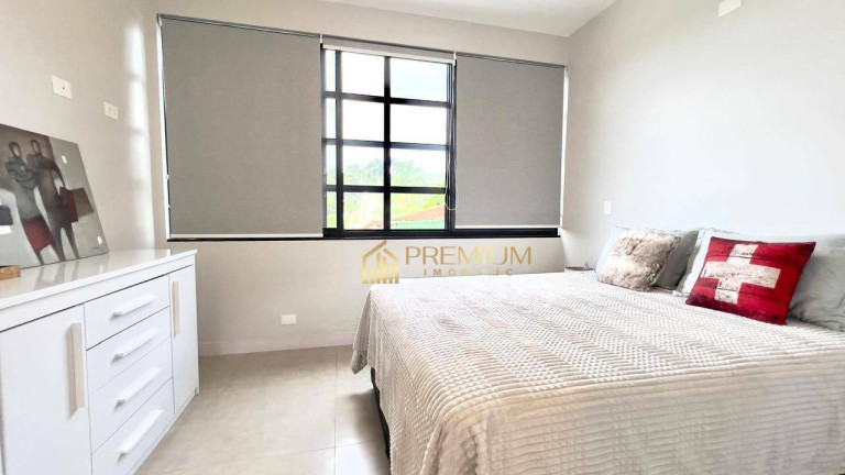 Imagem Casa com 7 Quartos à Venda, 400 m² em Pouso Alegre - Santa Isabel
