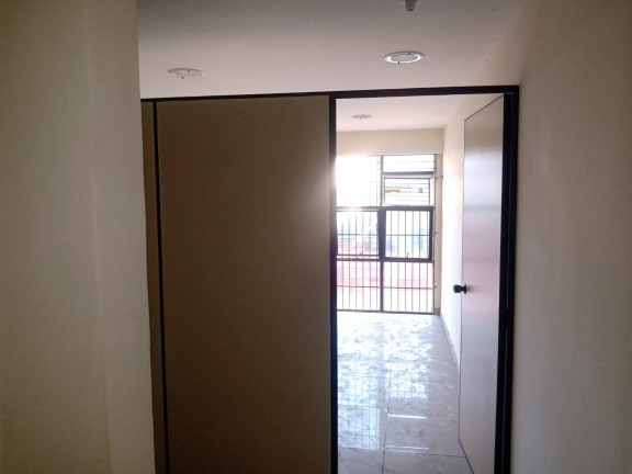 Imagem Sala Comercial para Alugar, 24 m² em Alcântara - São Gonçalo Imagem Sala Comercial para Alugar, 24 m² em Alcântara - São Gonçalo