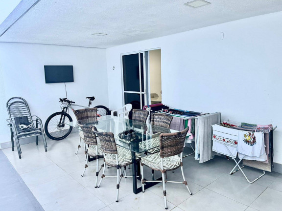 Imagem Casa com 3 Quartos à Venda, em Cuiabá Imagem Casa com 3 Quartos à Venda, em Cuiabá