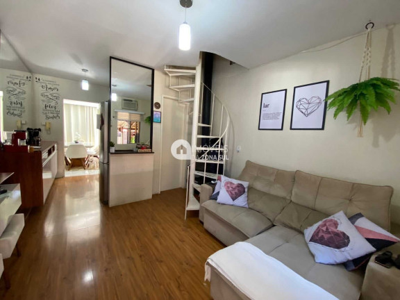 Imagem Casa com 2 Quartos à Venda, 56 m² Imagem Casa com 2 Quartos à Venda, 56 m²