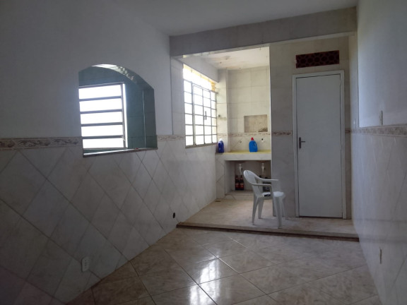 Imagem Sobrado com 2 Quartos para Alugar, em Guaratiba - Rio De Janeiro Imagem Sobrado com 2 Quartos para Alugar, em Guaratiba - Rio De Janeiro