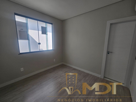 Imagem Casa com 4 Quartos à Venda, 209 m² em Planalto - Belo Horizonte Imagem Casa com 4 Quartos à Venda, 209 m² em Planalto - Belo Horizonte
