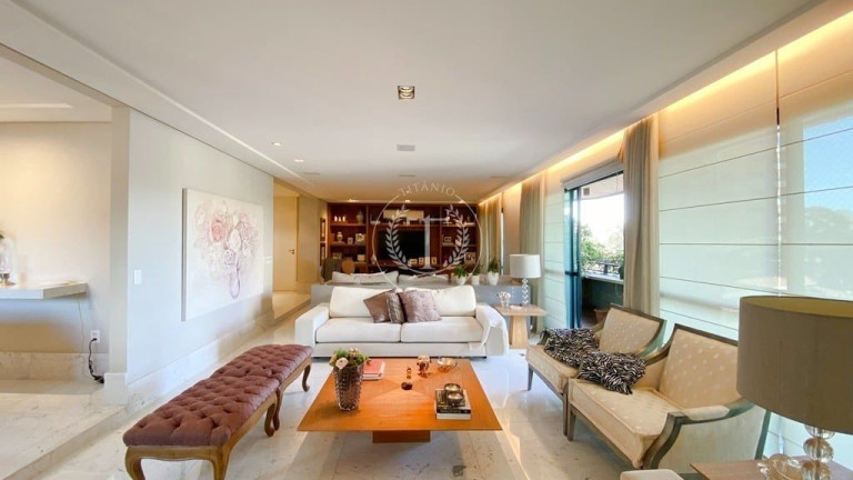 Imagem Apartamento com 3 Quartos à Venda, 326 m² em Moema - São Paulo Imagem Apartamento com 3 Quartos à Venda, 326 m² em Moema - São Paulo