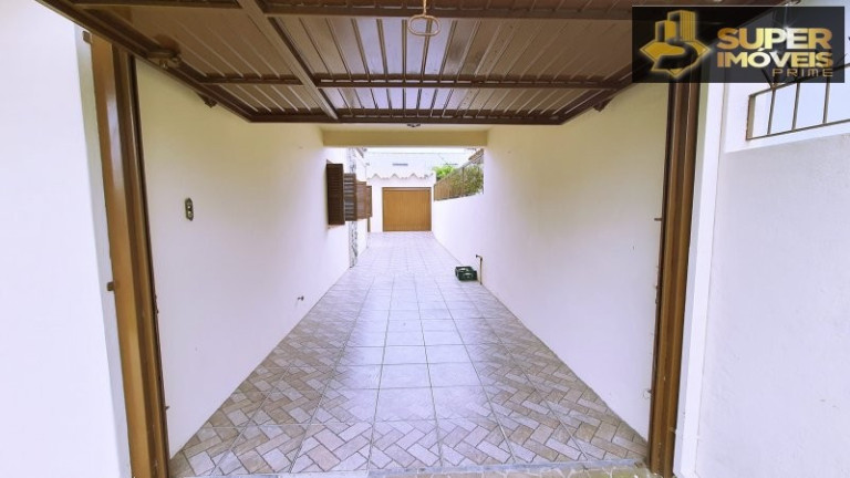 Imagem Casa com 3 Quartos à Venda, 360 m² em Centro - Pelotas