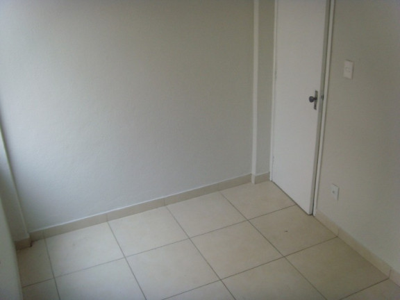 Imagem Imóvel com 3 Quartos para Alugar, 70 m² em Centro - Duque De Caxias