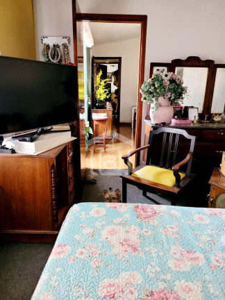 Imagem Casa com 3 Quartos à Venda, 170 m² em Vila Nova - Poços De Caldas Imagem Casa com 3 Quartos à Venda, 170 m² em Vila Nova - Poços De Caldas