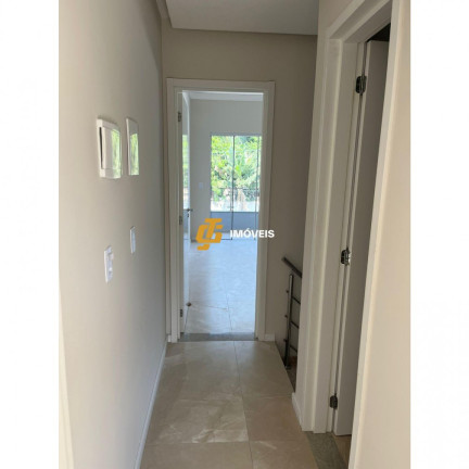 Imagem Sobrado com 2 Quartos à Venda, 64 m² em Areias - Camboriú Imagem Sobrado com 2 Quartos à Venda, 64 m² em Areias - Camboriú