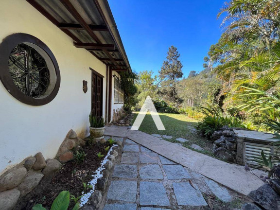 Imagem Casa com 10 Quartos à Venda, 327 m² em Albuquerque - Teresópolis Imagem Casa com 10 Quartos à Venda, 327 m² em Albuquerque - Teresópolis