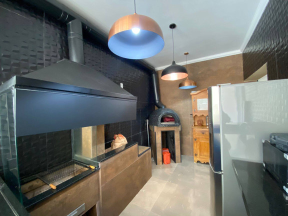 Imagem Sobrado com 4 Quartos à Venda, 570 m² em Vila Santista - Atibaia Imagem Sobrado com 4 Quartos à Venda, 570 m² em Vila Santista - Atibaia