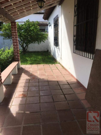 Imagem Casa com 3 Quartos à Venda, 1.174 m² em Itapuã - Salvador
