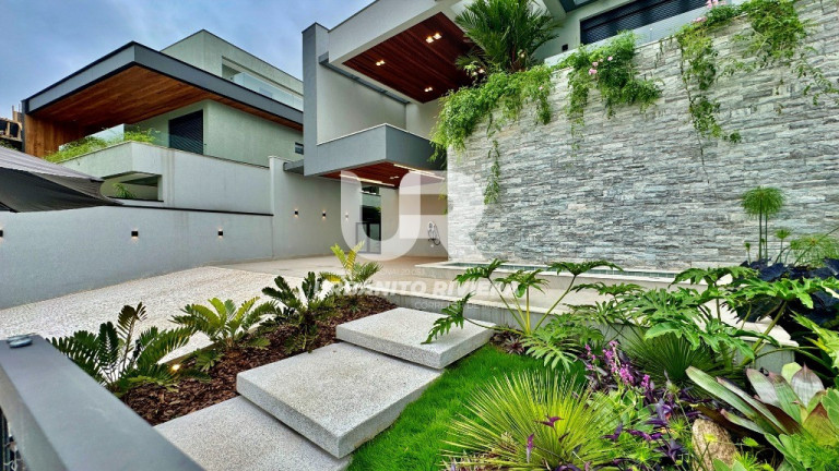 Casa com 6 Quartos à Venda, 637 m² em Riviera - Bertioga