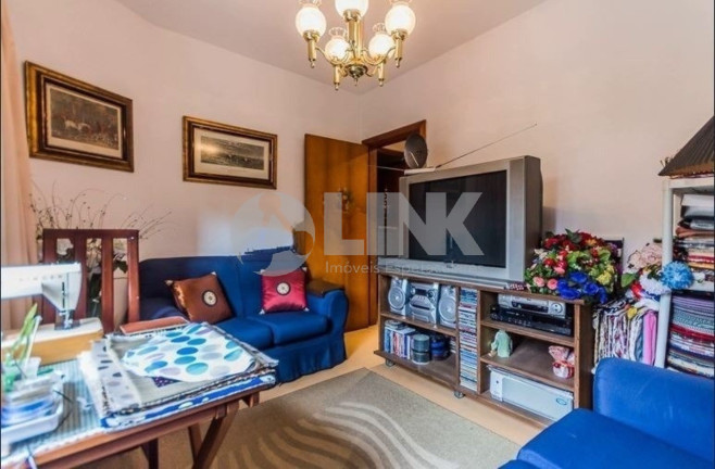 Imagem Apartamento com 3 Quartos à Venda, 107 m² em Rio Branco - Porto Alegre Imagem Apartamento com 3 Quartos à Venda, 107 m² em Rio Branco - Porto Alegre
