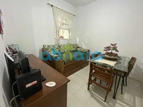 Imagem Apartamento com 3 Quartos à Venda, 90 m² em Copacabana - Rio De Janeiro Imagem Apartamento com 3 Quartos à Venda, 90 m² em Copacabana - Rio De Janeiro