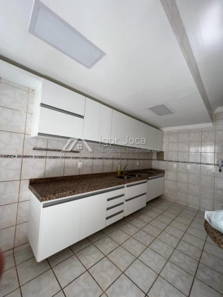Imagem Casa com 4 Quartos à Venda, 315 m² em Sapiranga - Fortaleza Imagem Casa com 4 Quartos à Venda, 315 m² em Sapiranga - Fortaleza