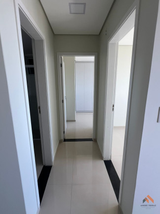 Imagem Apartamento com 2 Quartos à Venda, 69 m²