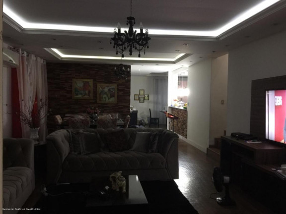 Imagem Casa com 4 Quartos à Venda, 255 m² em Cocotá - Rio De Janeiro Imagem Casa com 4 Quartos à Venda, 255 m² em Cocotá - Rio De Janeiro