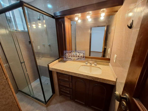 Imagem Apartamento com 3 Quartos à Venda, 126 m² em Laranjeiras - Rio De Janeiro Imagem Apartamento com 3 Quartos à Venda, 126 m² em Laranjeiras - Rio De Janeiro