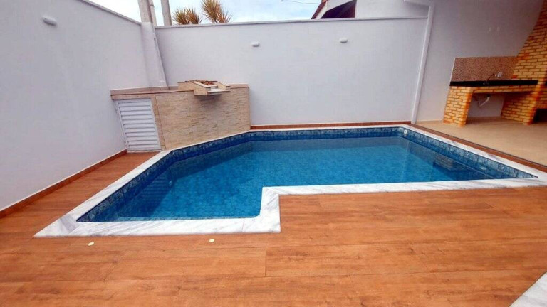 Imagem Casa com 3 Quartos à Venda, 250 m² em Parque Balneário Oasis - Peruíbe Imagem Casa com 3 Quartos à Venda, 250 m² em Parque Balneário Oasis - Peruíbe